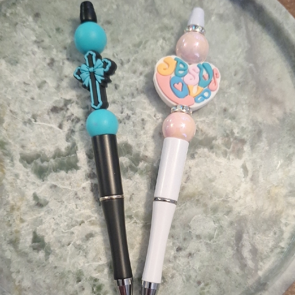 Stylish Beaded Pens Set